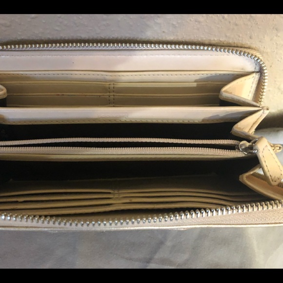 Coach Purse & Wallet Set - Picture 7 of 8